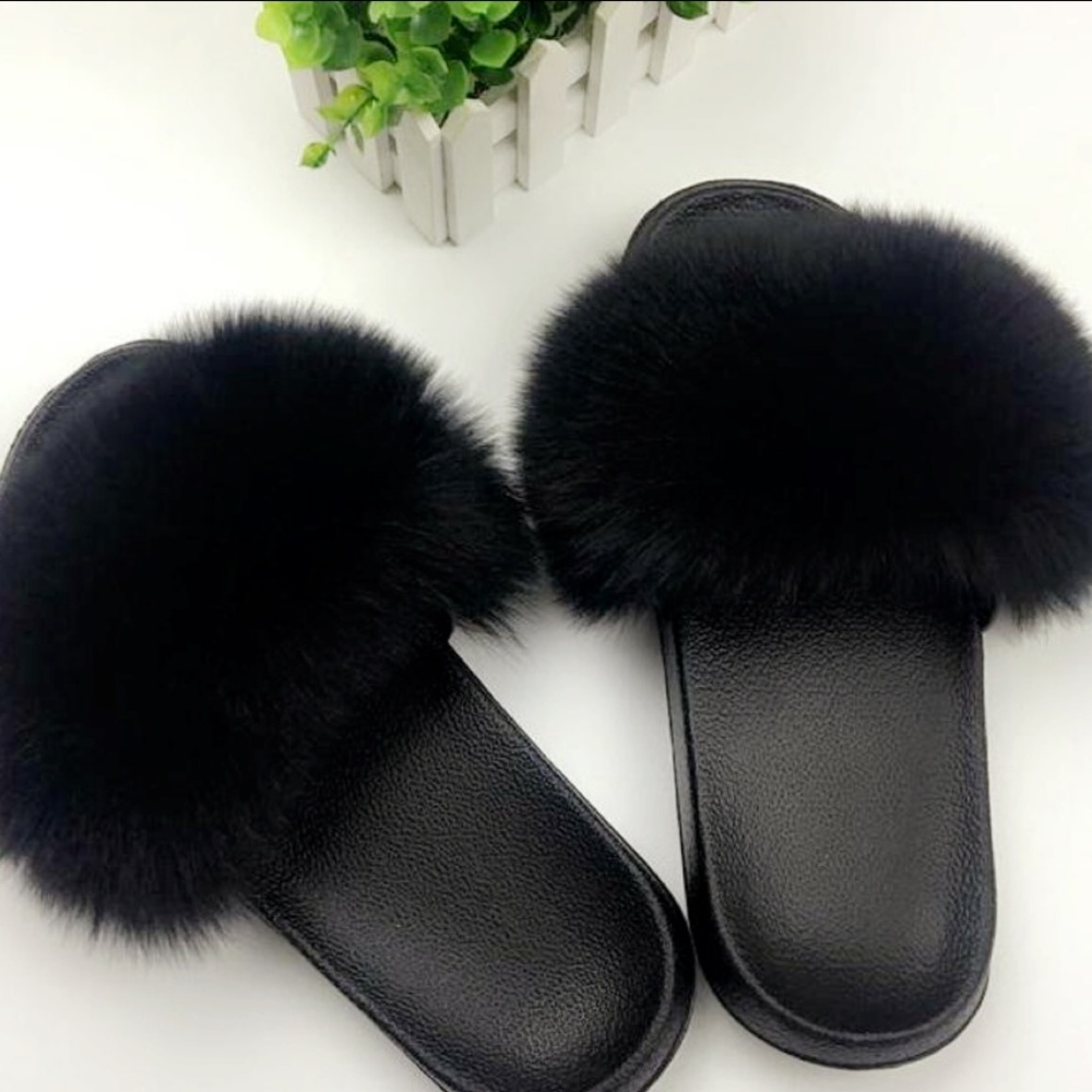 Black Like My Soul Fur Slides